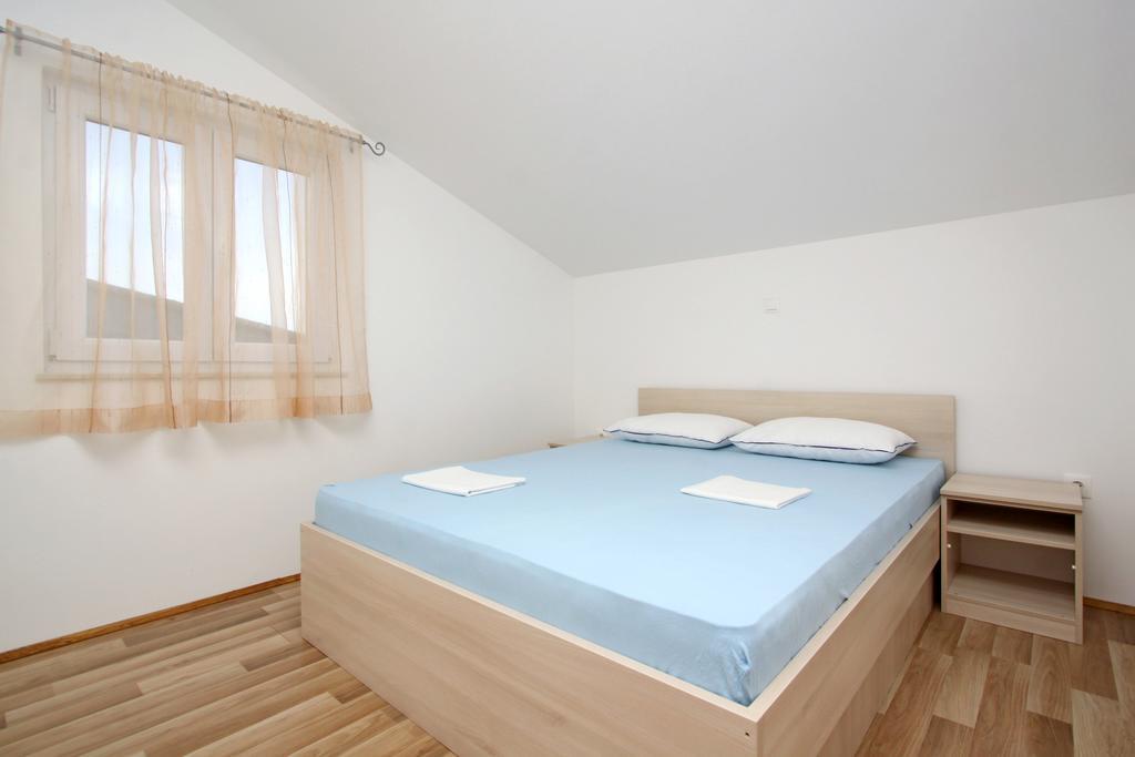 Apartament Ruza